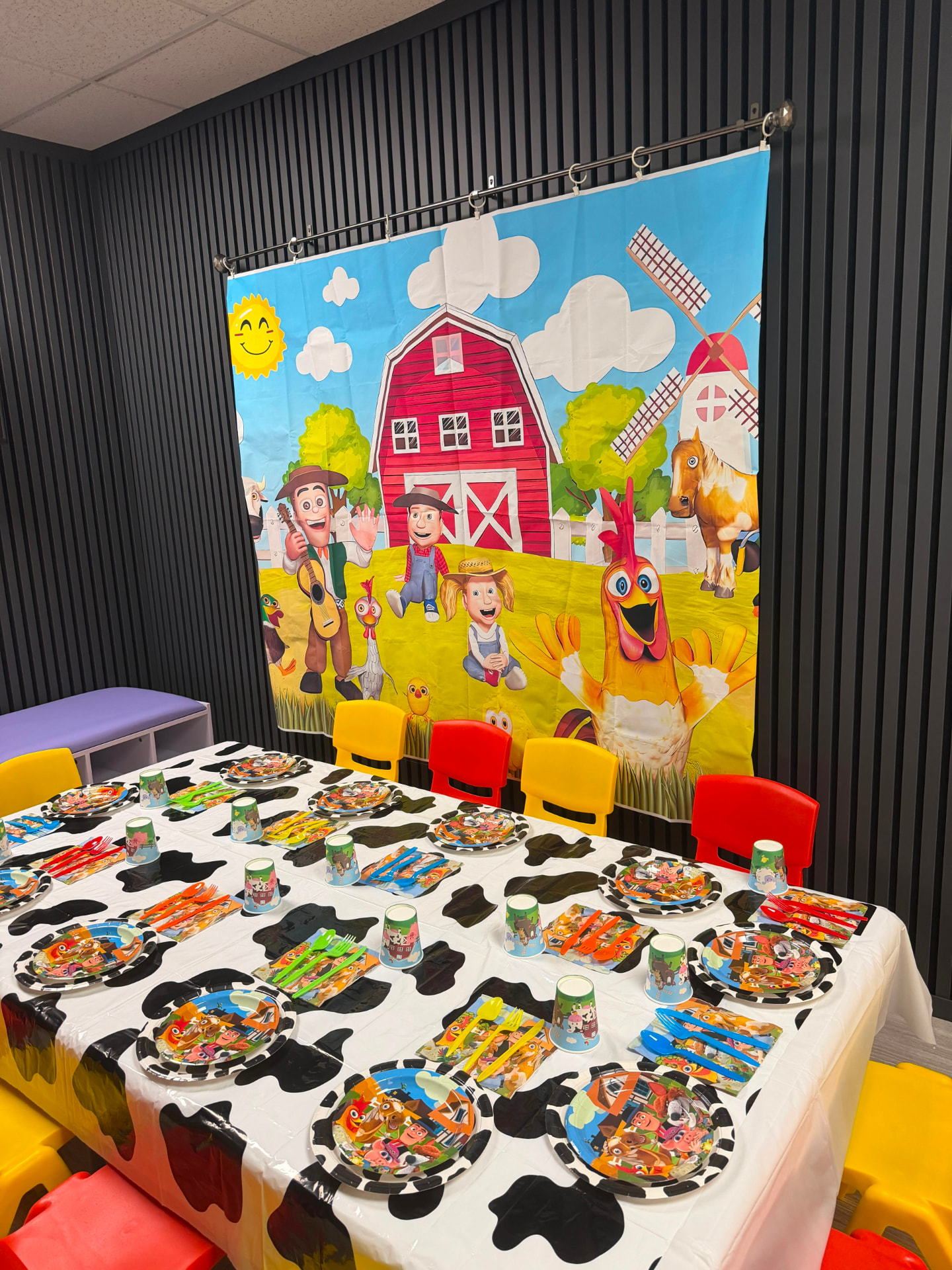 La Granja de Zenón party photo 3