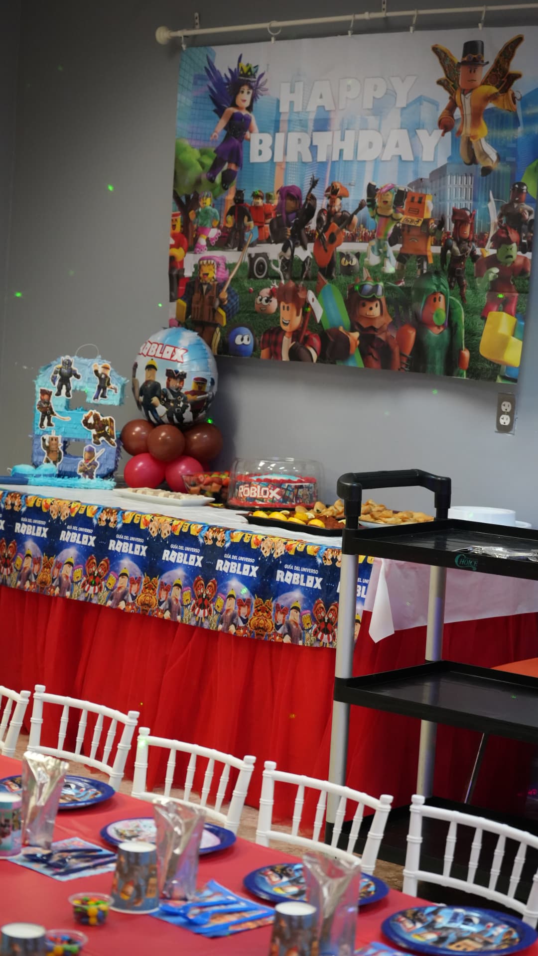 Roblox party photo 4