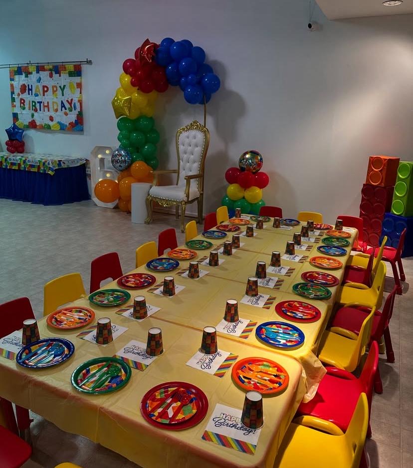 LEGO party photo 2