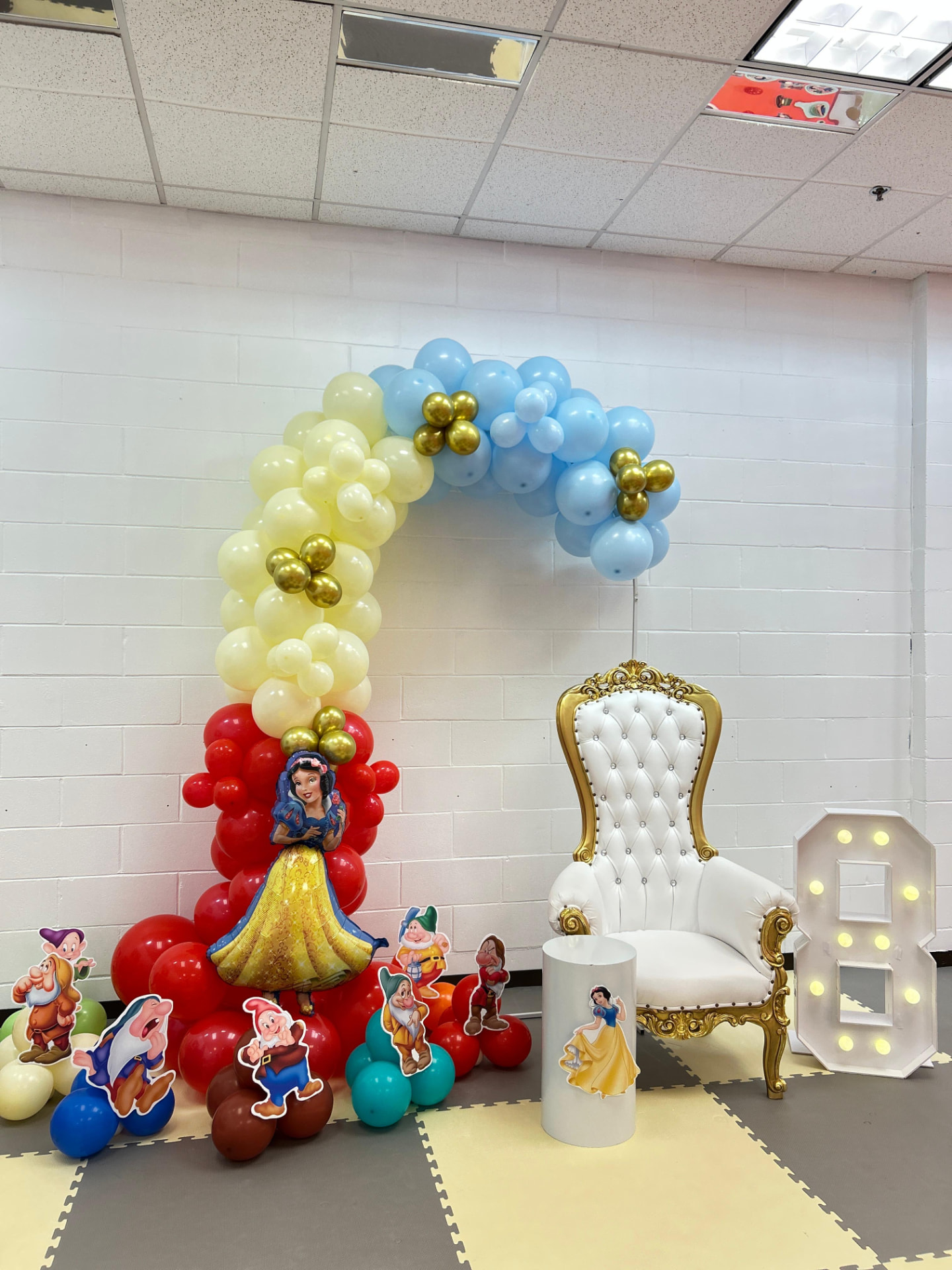 Snow White party photo 2