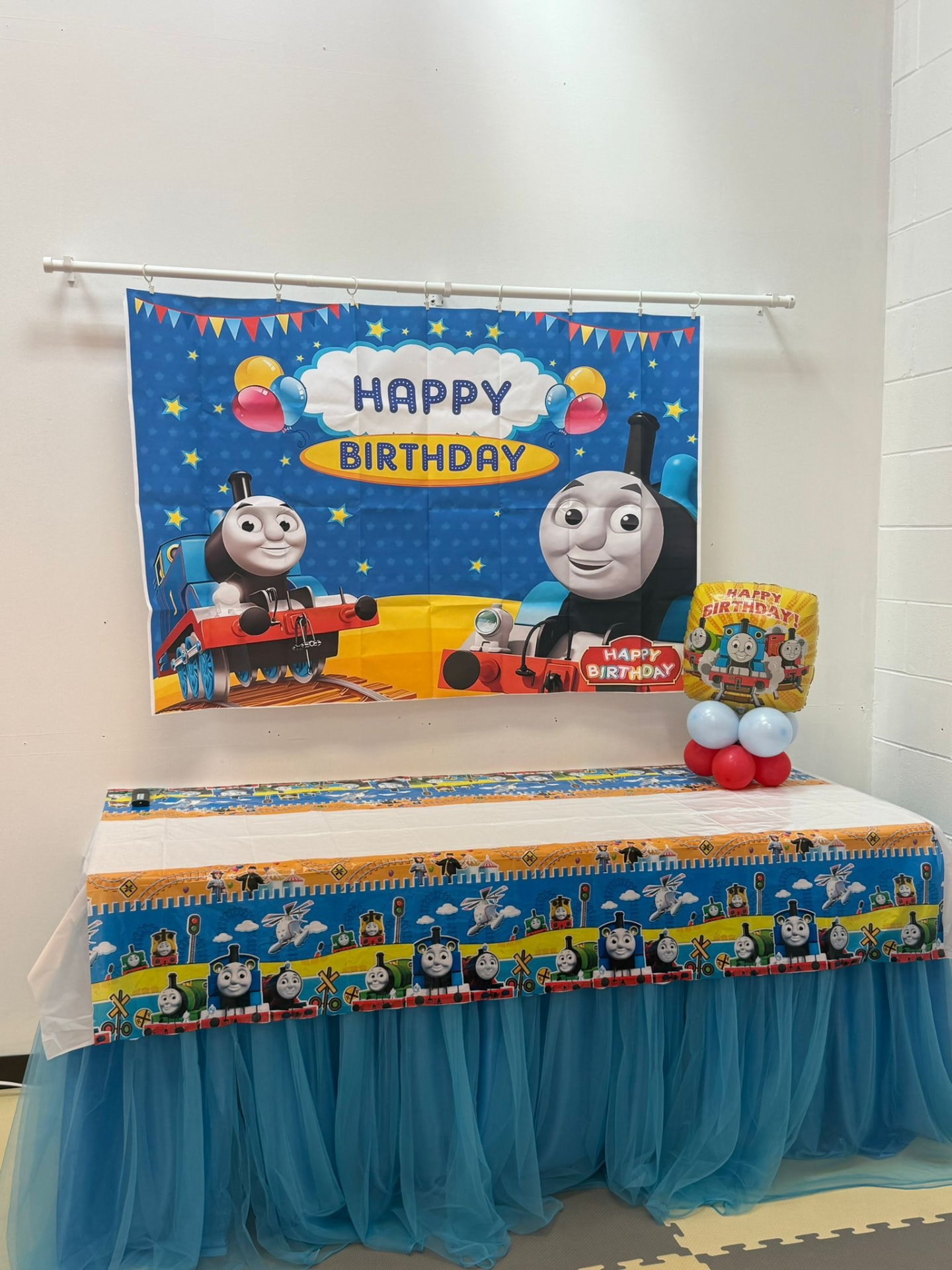 Thomas the Train party photo 4