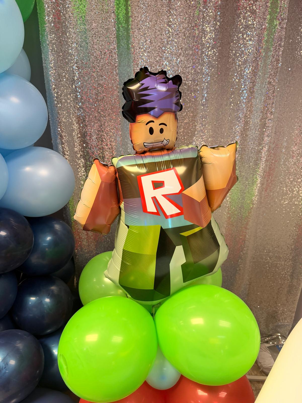 Roblox party photo 3